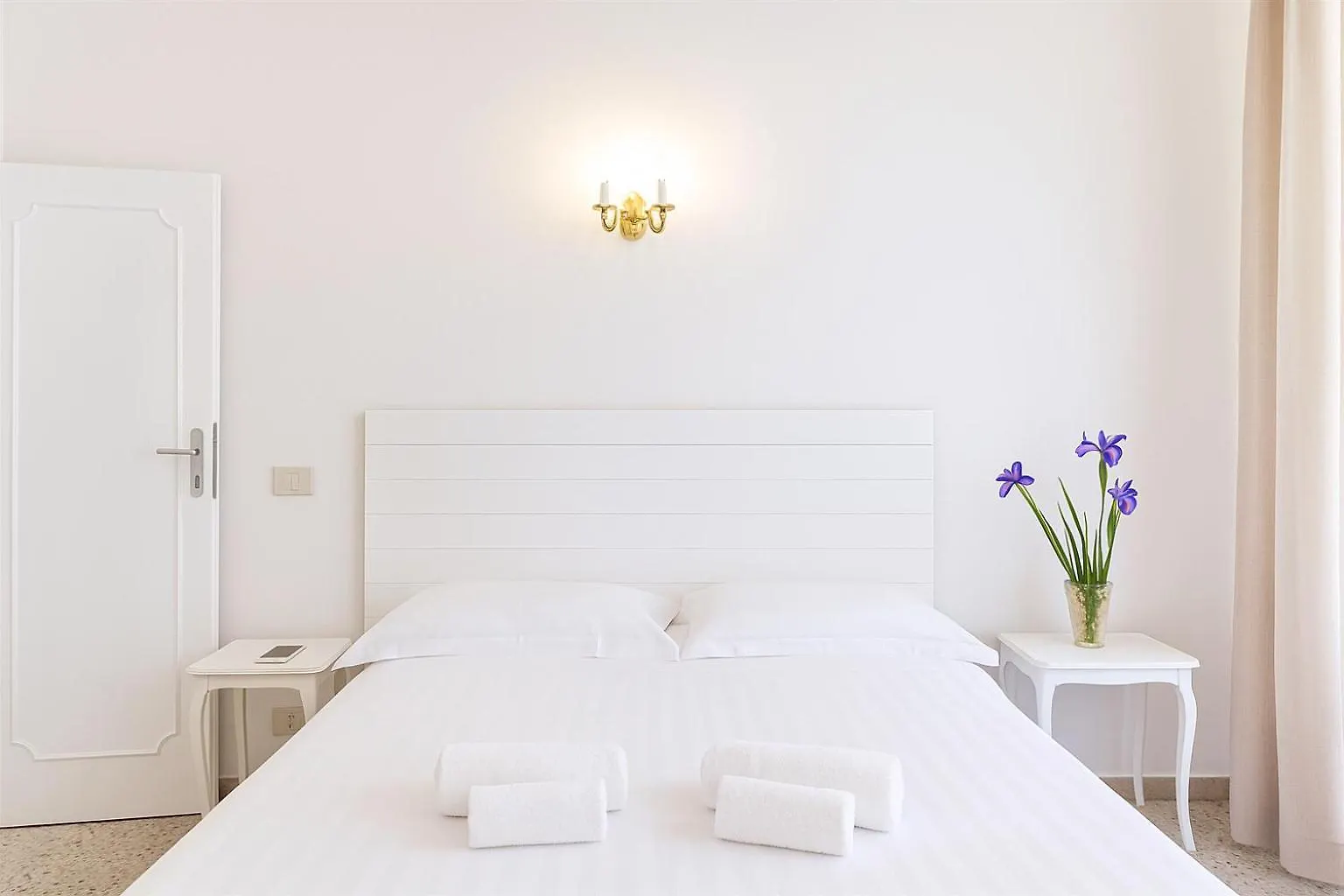 Roma Talenti Breme B&B Bed and breakfast